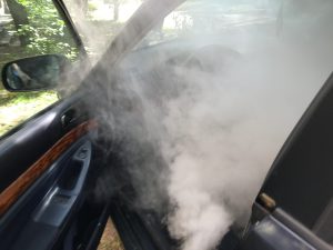 Устранение неприятных запахов в авто